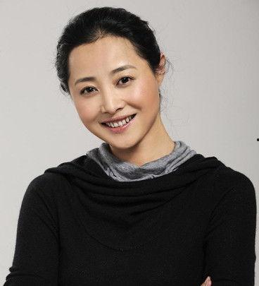 张乃华个人资料,才华横溢的艺术家，人生轨迹与成就概览